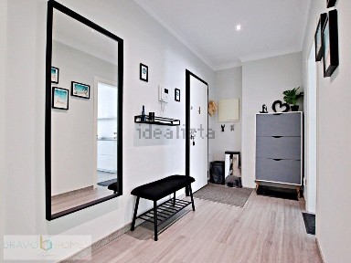 Apartamento T3 à venda na Rua Gomes Vinagre