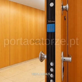 Arrendamento de apartamento T2 na Rua Cândido da Cunha