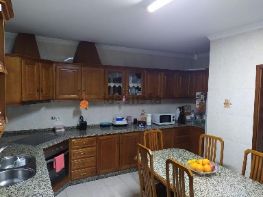 Apartamento T2 à venda em Roriz