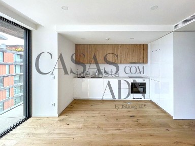 Apartamento T2 à venda na Rua Dom Carlos I