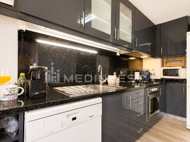Apartamento T3 à venda na Rua de Francisco Oliveira Ferreira