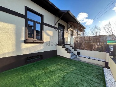 Arrendamento de duplex nas Colónia Antero de Quental