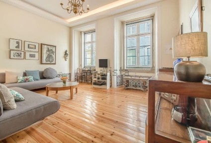 Arrendamento de apartamento T1 na Rua dos Correeiros