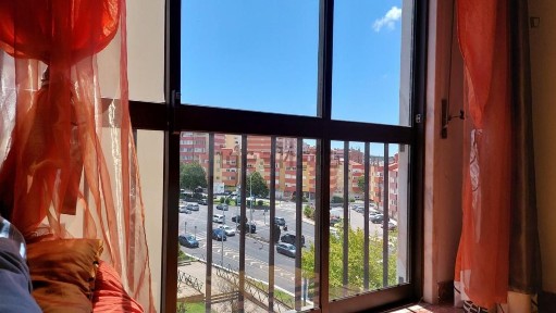 Arrendamento de apartamento T2 na Rua Ivone Silva