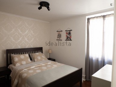 Arrendamento de apartamento T1 na Travessa do Meio