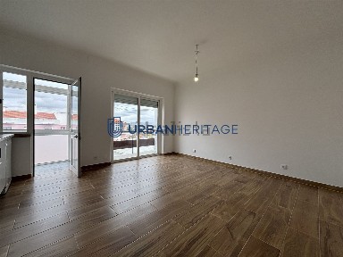 Arrendamento de apartamento T1 na Avenida Doutor António Carvalho de Figueiredo, 23
