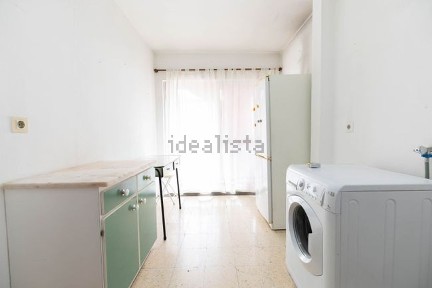 Arrendamento de apartamento T2 na Rua Engenheiro Cunha Leal
