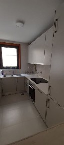 Arrendamento de apartamento T0 na Rua Eça de Queiroz, 17