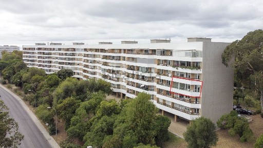Apartamento T2 à venda na Alameda Alto da Barra