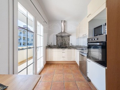 Apartamento T2 à venda na Rua dos Oceanos