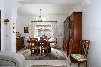 Apartamento T2 à venda na Rua José Paulo de Oliveira