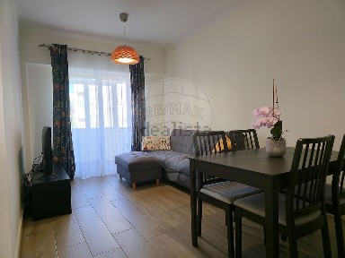 Apartamento T1 à venda na Avenida Camilo Castelo Branco