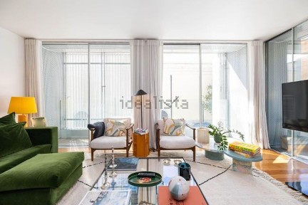 Apartamento T1 à venda na Rua Tenente Valadim