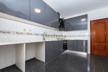 Apartamento T2 à venda na Agualva-Cacém