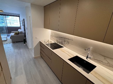 Arrendamento de apartamento T1 na Rua Manuel da Silva Cruz