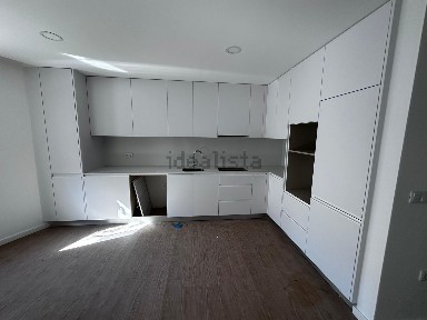 Apartamento T2 à venda na Travessa Maria da Fonte, 6