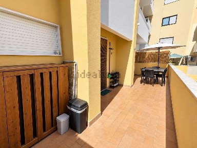Apartamento T2 à venda na Rua João Azevedo do Carmo s/n