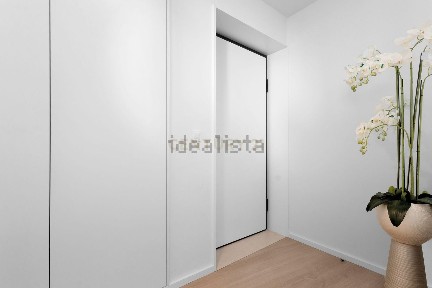 Apartamento T3 à venda na Rua Doutor Joaquim Nogueira dos Santos, 243