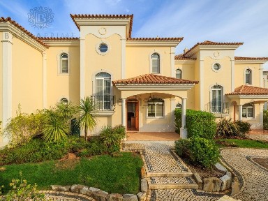 Arrendamento de moradia independente na Quinta do Lago - Pinheiros Altos