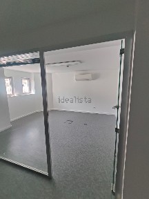 Arrendamento de escritório privado na Avenida Infante Santo, 23