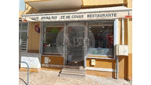 Espaço comercial à venda na Rua Rosas do Pombal, 23 Nº23
