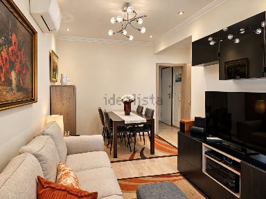 Apartamento T2 à venda na Rua Filipe Folque