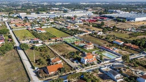 Moradia independente à venda nas Vendas de Azeitão