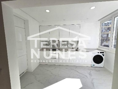 Apartamento T2 à venda no Alto do Seixalinho