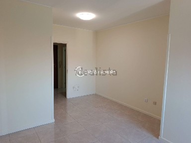 Apartamento T1 à venda em Águas Santas