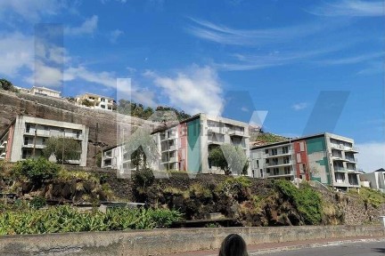 Arrendamento de apartamento T2 em R. da Ribeira