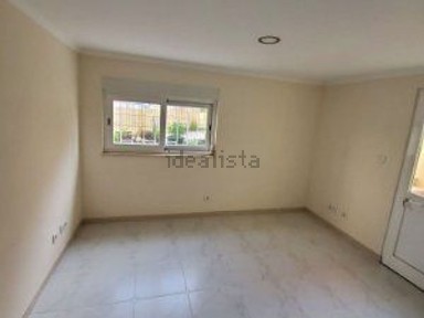 Arrendamento de apartamento T2 na Calçada do Tojal