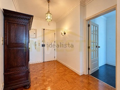 Arrendamento de apartamento T3 no Centro de Cascais