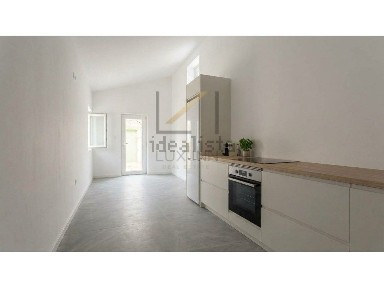 Arrendamento de apartamento T1 na Travessa de Santa Quitéria