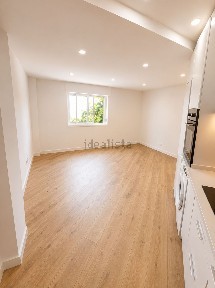 Apartamento T2 à venda na Rua Mestre Afonso Domingues, 8