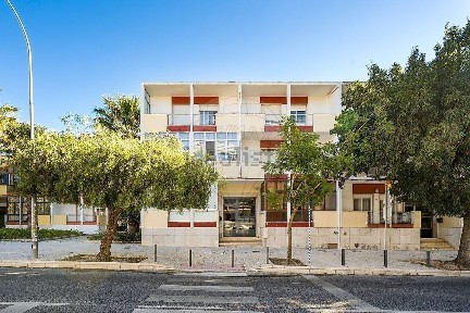 Apartamento T2 à venda em Tercena