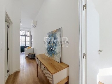 Apartamento T2 à venda na São Vicente de Fora