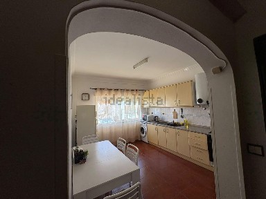 Arrendamento de apartamento T1 na Rua Rossio de São Luís, 48