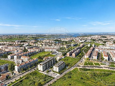 Apartamento T2 à venda na Portas da Cidade - Alto das Vinhas Grandes