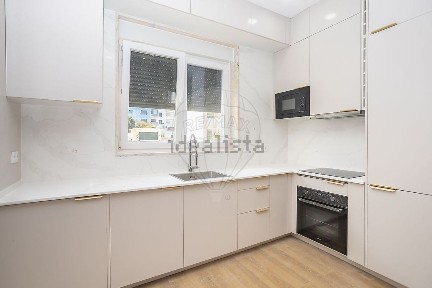 Apartamento T2 à venda no Alto do Seixalinho