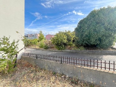 Arrendamento de apartamento T3 na Rua António Joyce