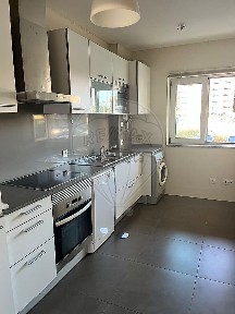Apartamento T2 à venda na Rua Doutor Manuel Soares