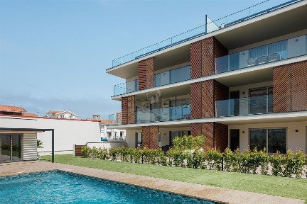 Apartamento T2 à venda na Rua dos Emigrantes, 1