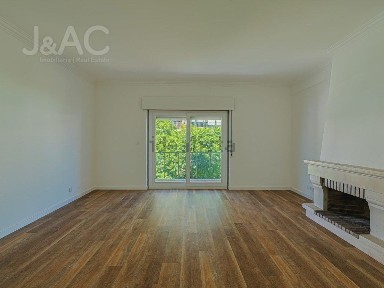 Arrendamento de duplex na Rua do Maçarico
