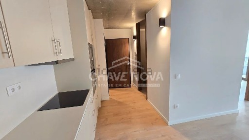 Apartamento T1 à venda na Rua Mário Botas s/n