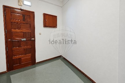 Arrendamento de escritório na Rua Santo Eloy