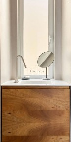 Arrendamento de apartamento T4 no Largo Fornos