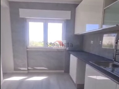 Apartamento T2 à venda na Rua Gil Eanes
