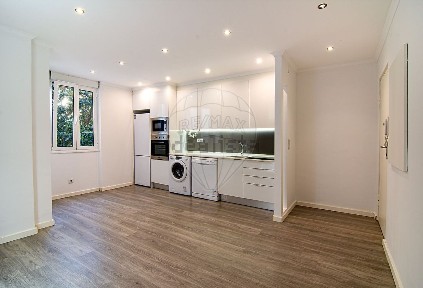 Apartamento T1 à venda na Rua Che Guevara