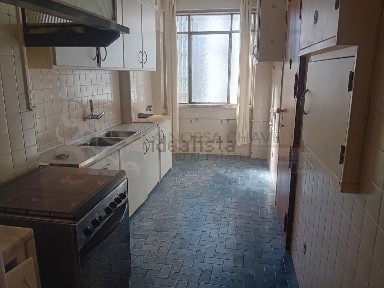 Apartamento T4 à venda na Avenida do Brasil, 200