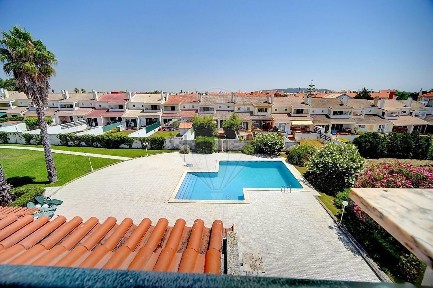 Apartamento T4 à venda na Linhó